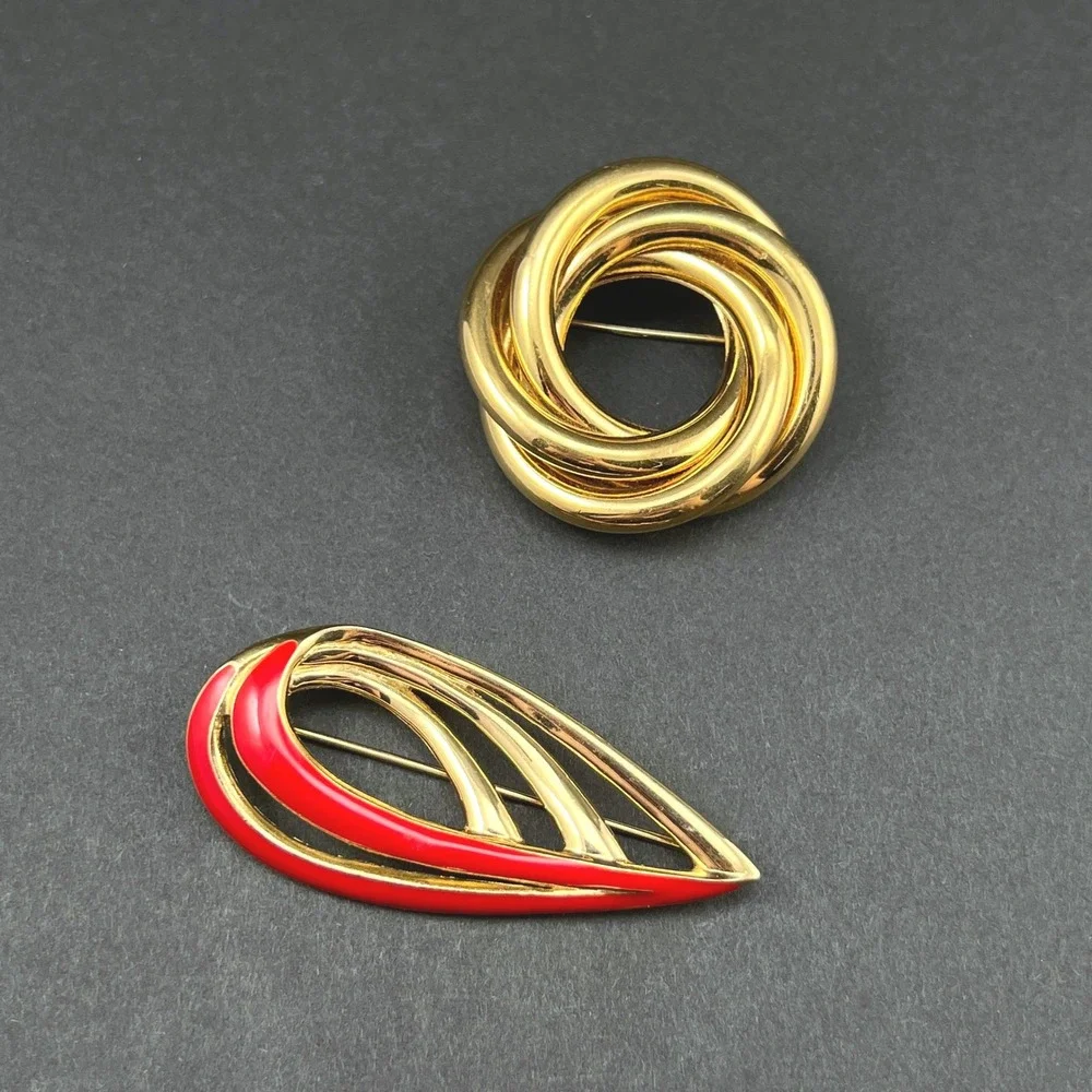 Vintage Brooch Lot of 2 Gold Tone Red Enamel Signed Trifari Napier